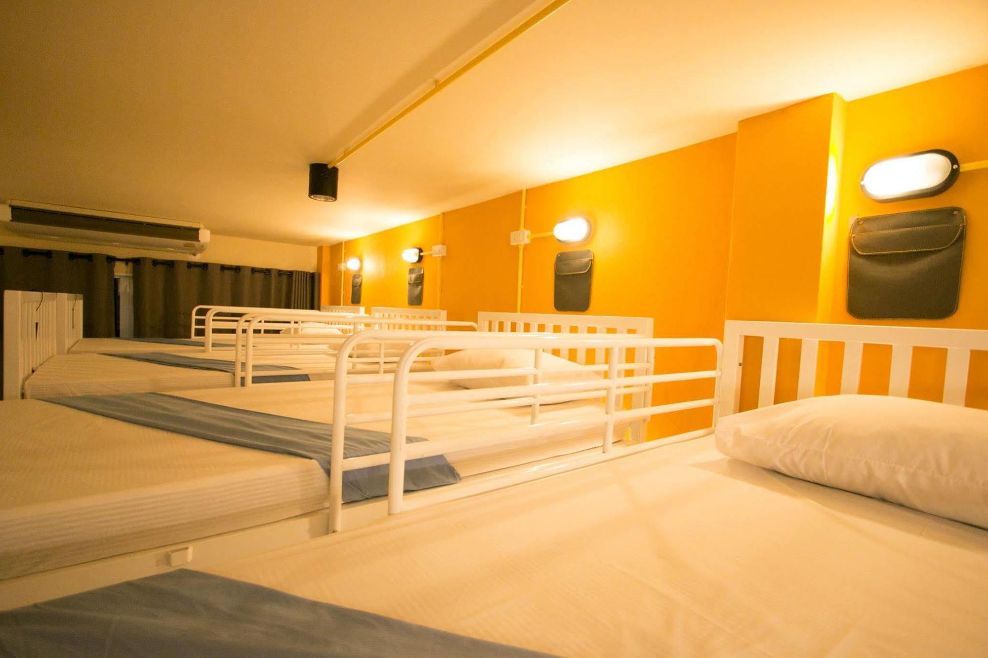 Backpack House Hostel Ао Нанг Экстерьер фото