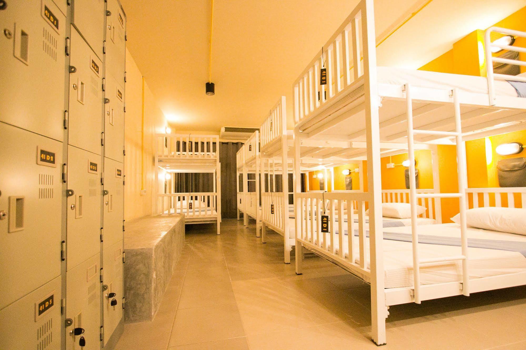 Backpack House Hostel Ао Нанг Экстерьер фото